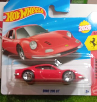Hot Wheels Ferrari Dino 206 GT 2026