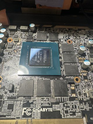 Gigabyte RTX 3070 Ti Gaming OC 8GB - Para reparar