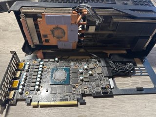 Gigabyte RTX 3070 Ti Gaming OC 8GB - Para reparar