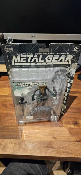 Figura Sniper Wolf Metal Gear McFarlane 1998