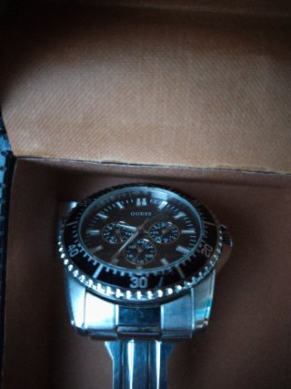 RELOJ GUESS HOMBRE.....50 EUROS