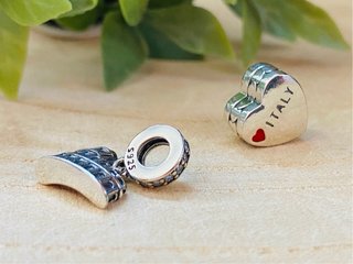 Lote 2 Charms Coliseo y Bandera Italia - Plata
