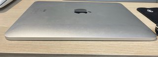 iPad 1ª Generación Apple Plata