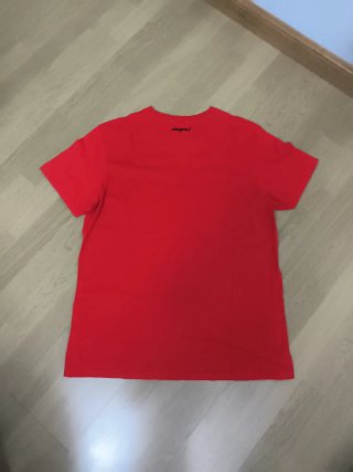 Camiseta Desigual Hombre Roja