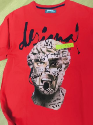Camiseta Desigual Hombre Roja