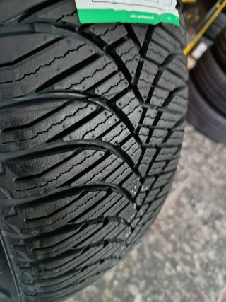 NEUMÁTICOS 215/70 R16 4 ESTACIONES