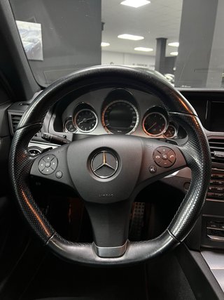 Mercedes-Benz Clase E E220Cdi AMG