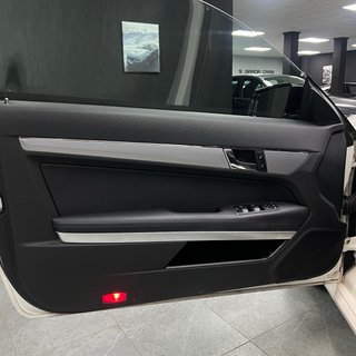 Mercedes-Benz Clase E E220Cdi AMG
