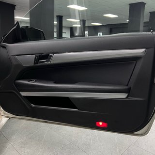 Mercedes-Benz Clase E E220Cdi AMG