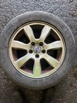 Llanta Volvo 215/55R16 Michelin Primacy 4