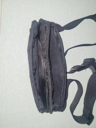 Borsello uomo nero