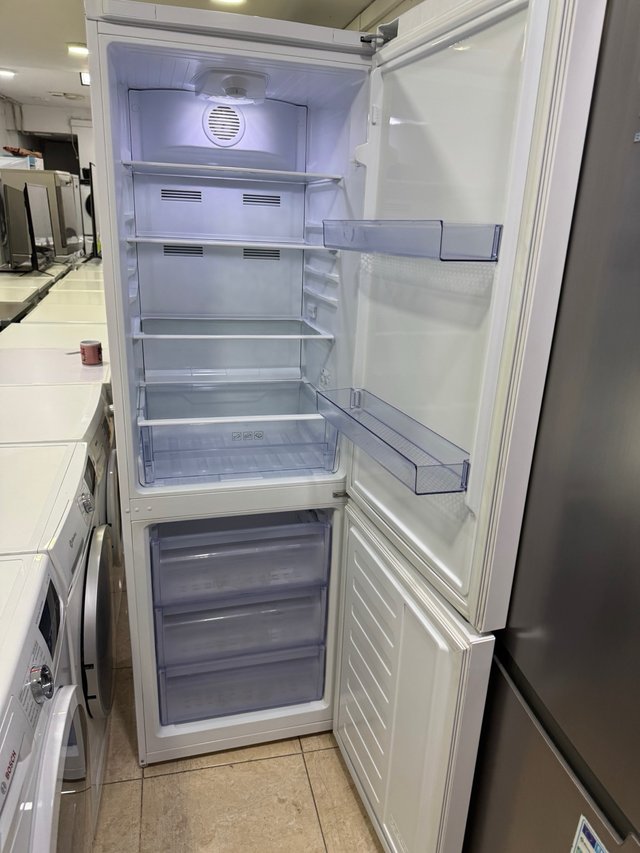 Nevera Beko con garantía