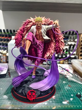 Figura Doflamingo One Piece