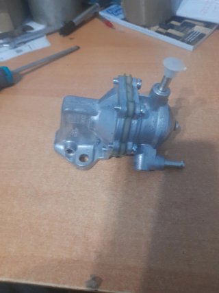 Bomba de gasolina Seat 600 E/D