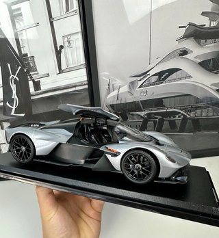 Aston Martin Valkyrie Modelo Coleccionista