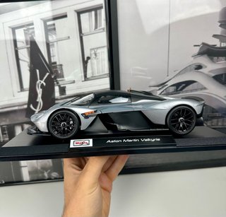 Aston Martin Valkyrie Modelo Coleccionista
