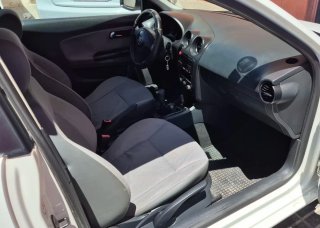 SEAT Ibiza 2004