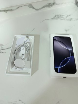 iPhone 16 Pro 128GB Negro