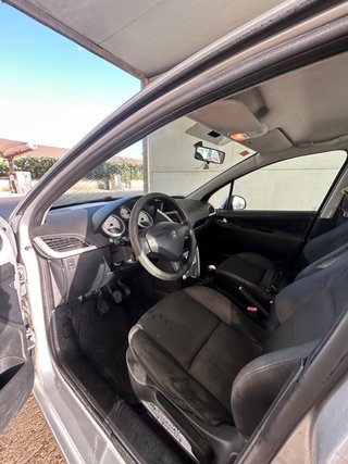 Peugeot 207 2009