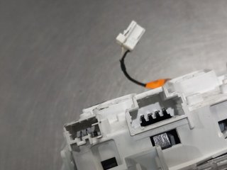 LUZ INTERIOR PEUGEOT 2008 YH01 96754056