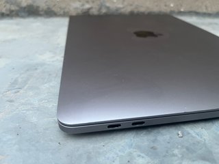 MacBook Pro 13 2020 Intel i5 8GB 256GB