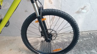 Bicicleta BTT Specialized