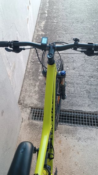 Bicicleta BTT Specialized