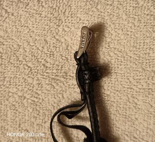 Cintura nera con fibbia