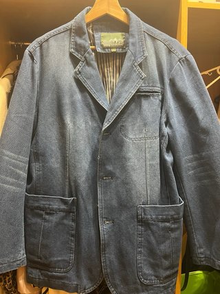 Cazadora vaquera estilo blazer