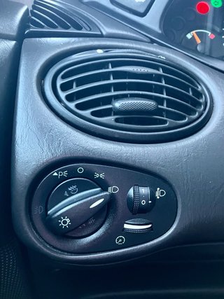Ford Focus 2001