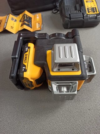 Nivel Láser DeWalt Autonivelante Verde