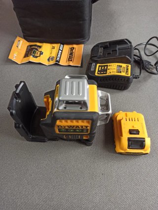 Nivel Láser DeWalt Autonivelante Verde