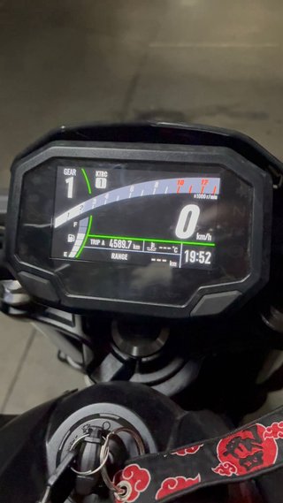 Kawasaki Z650 A2 2023 Negra