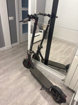 Patinete Eléctrico Xiaomi + Casco Nuevo