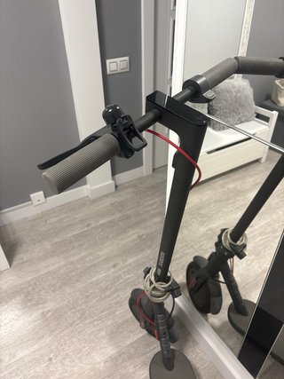 Patinete Eléctrico Xiaomi + Casco Nuevo