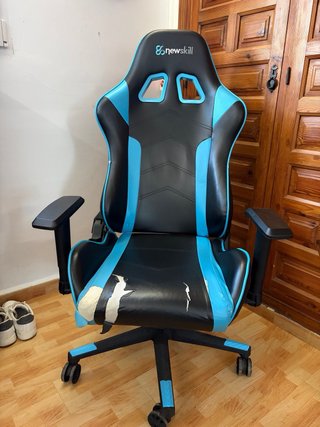 Silla Gaming Newskill Negra y Azul