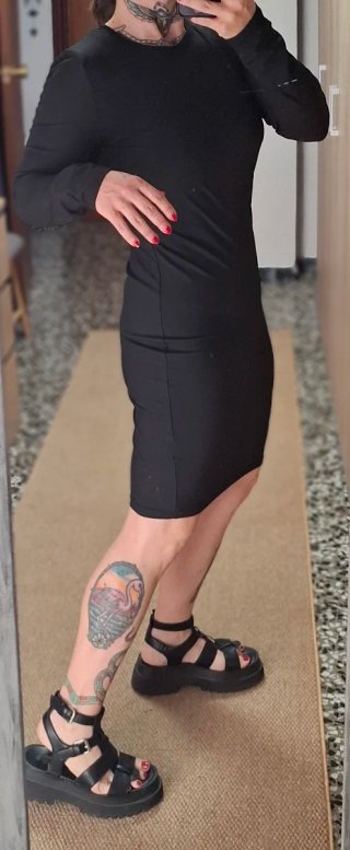 Vestido negro ajustado minimalista Shein talla L