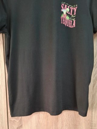 Camiseta Shein XL Estampado Tequila Espalda