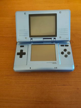 Nintendo DS con 4 juegos