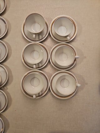 Juego de café Jäger porcelana y oro