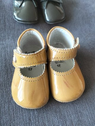 Lote 6 pares calzado bebé niño