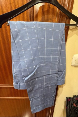 Traje de chico a cuadros azul y blanco