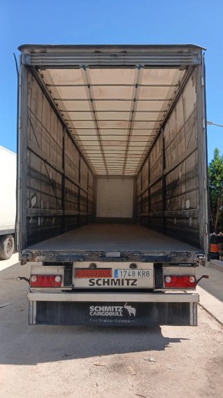 Semirremolque Schmitz