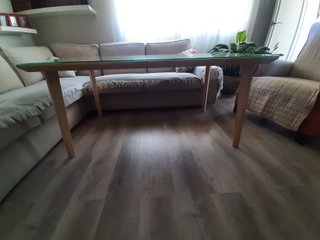 Mesa centro de madera con cristal