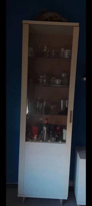 Mueble comedor, librerías, mesa y sillas
