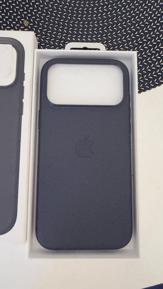 Funda Apple iPhone 17 Pro Max TechWoven