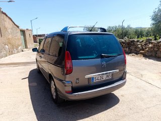 Peugeot 807 2012