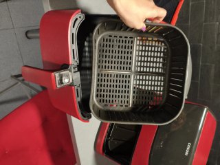 Cosori Freidora Aire 5.7L Roja