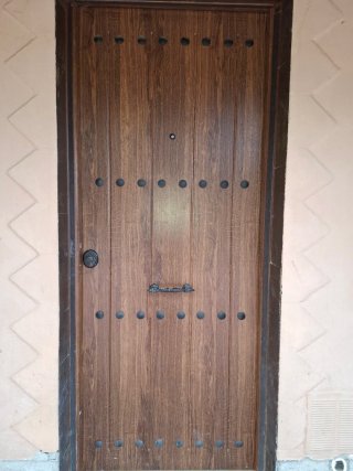 Puerta exterior metálica madera