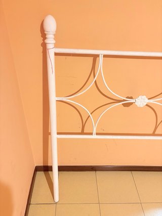 Cabecero de cama metálico blanco